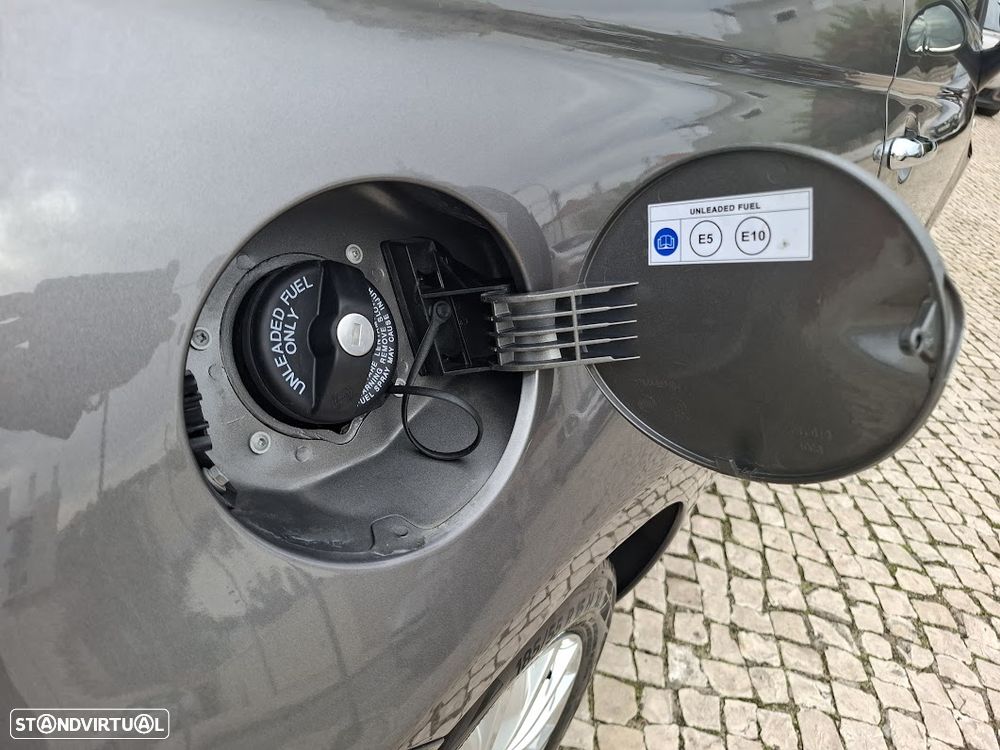 Fiat 500C 1.0 Hybrid Dolcevita - 37