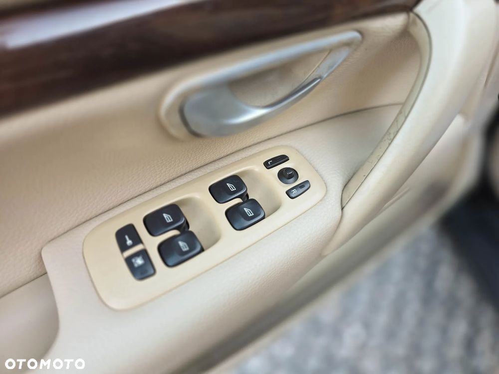 Volvo S80 2.4D5 Executive - 27