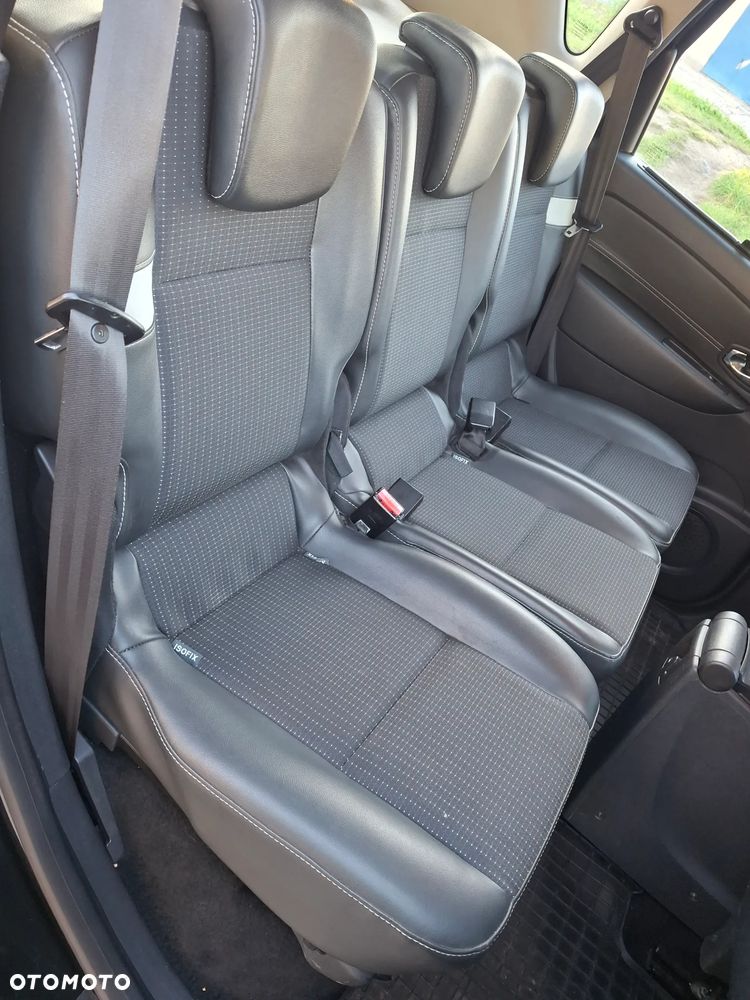 Renault Scenic - 16
