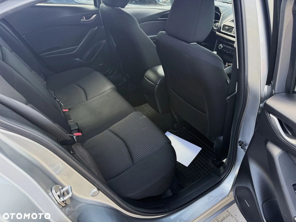 Mazda 3 - 11