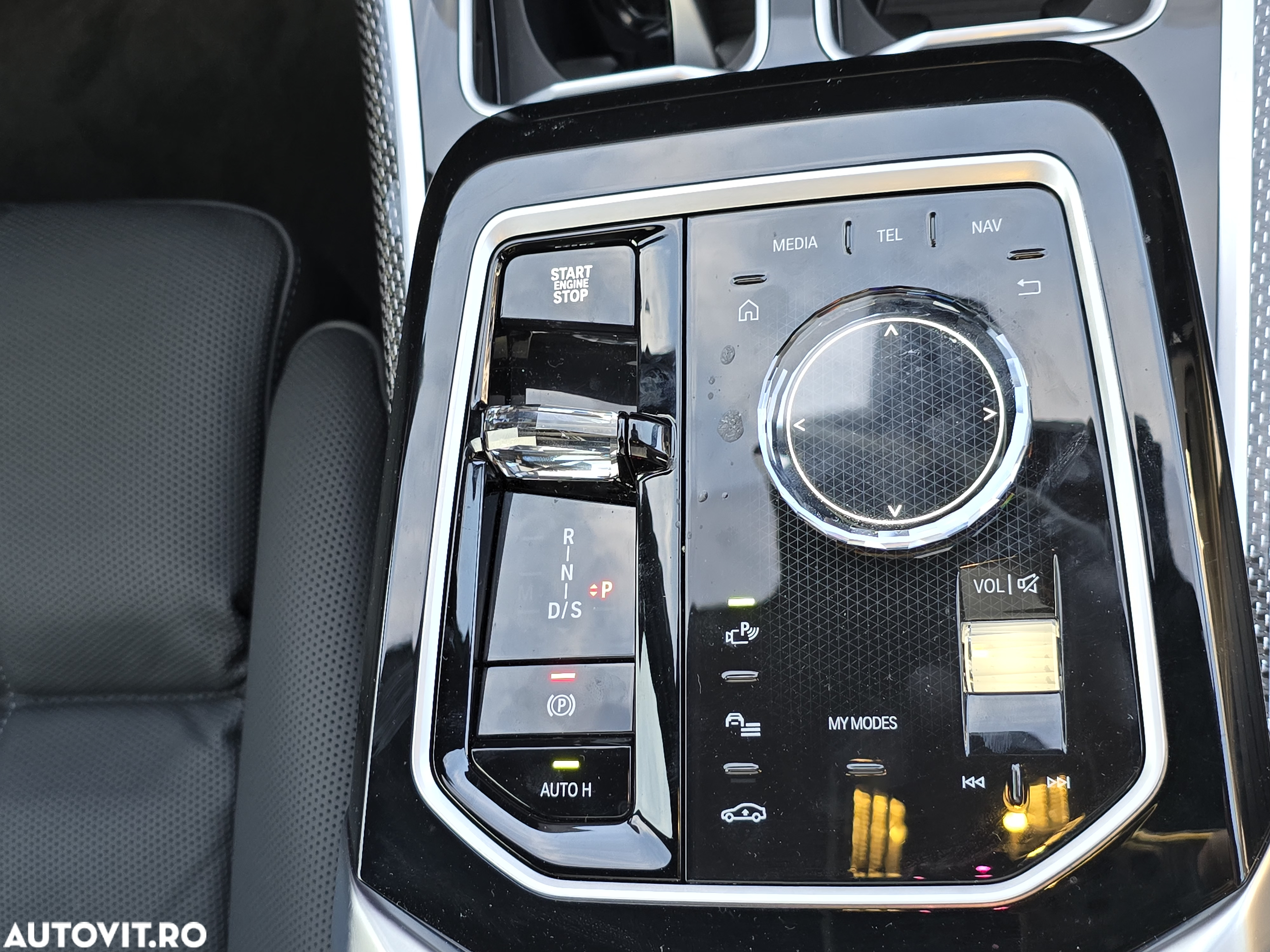 BMW Seria 7 740d xDrive MHEV - 18