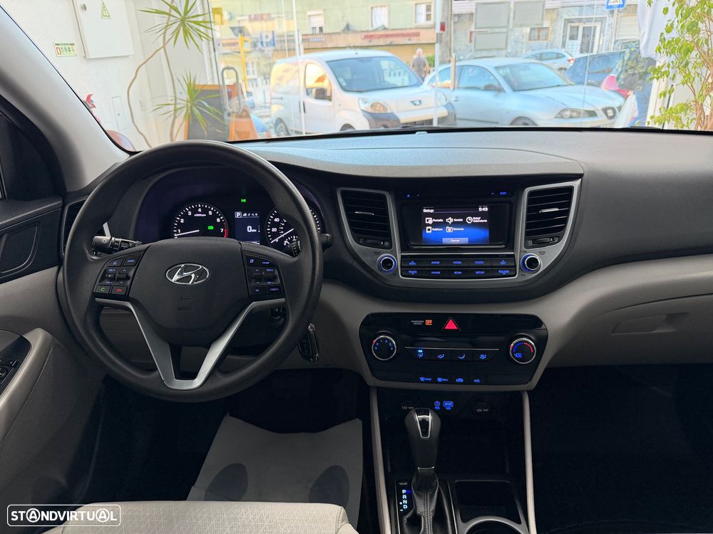 Hyundai Tucson 1.6 GDi 4WD DCT Trend - 14