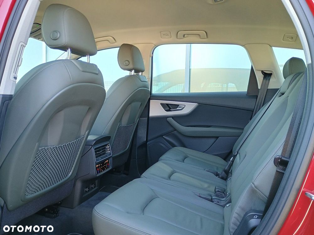 Audi Q7 - 13