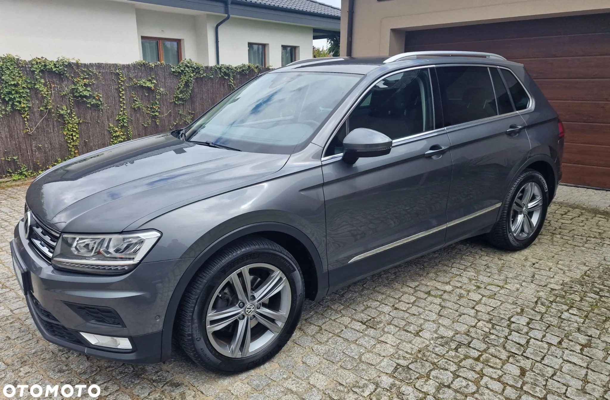 Volkswagen Tiguan 2.0 TDI BMT SCR Comfortline - 3