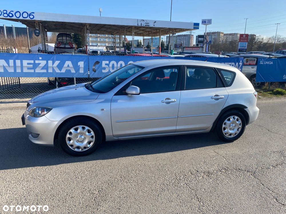 Mazda 3 1.6 Sport Active - 17