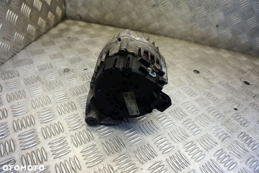 ALTERNATOR 5 F10 F11 2.0 D 8507625 221A BMW 2010-2017 - 4