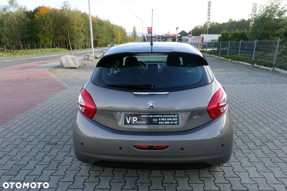 Peugeot 208 1.4 e-HDi Active STT - 6