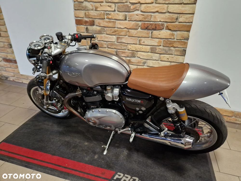 Triumph Thruxton - 5