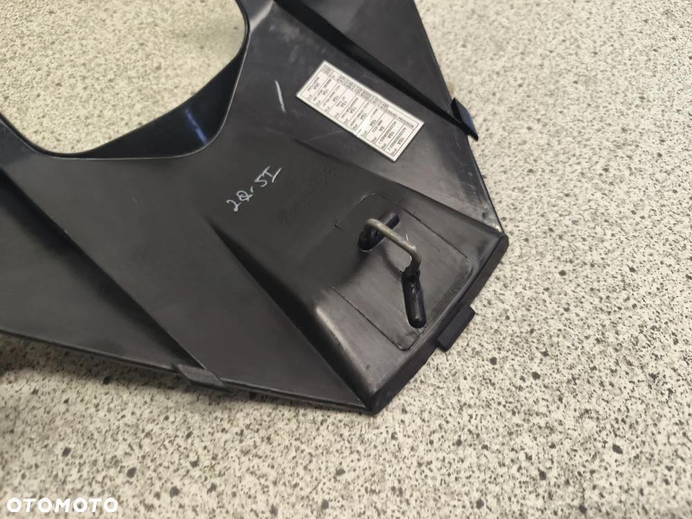 Owiewka, osłona, wypełnienie baku KTM 125 390 RC RC125 RC390 - 7