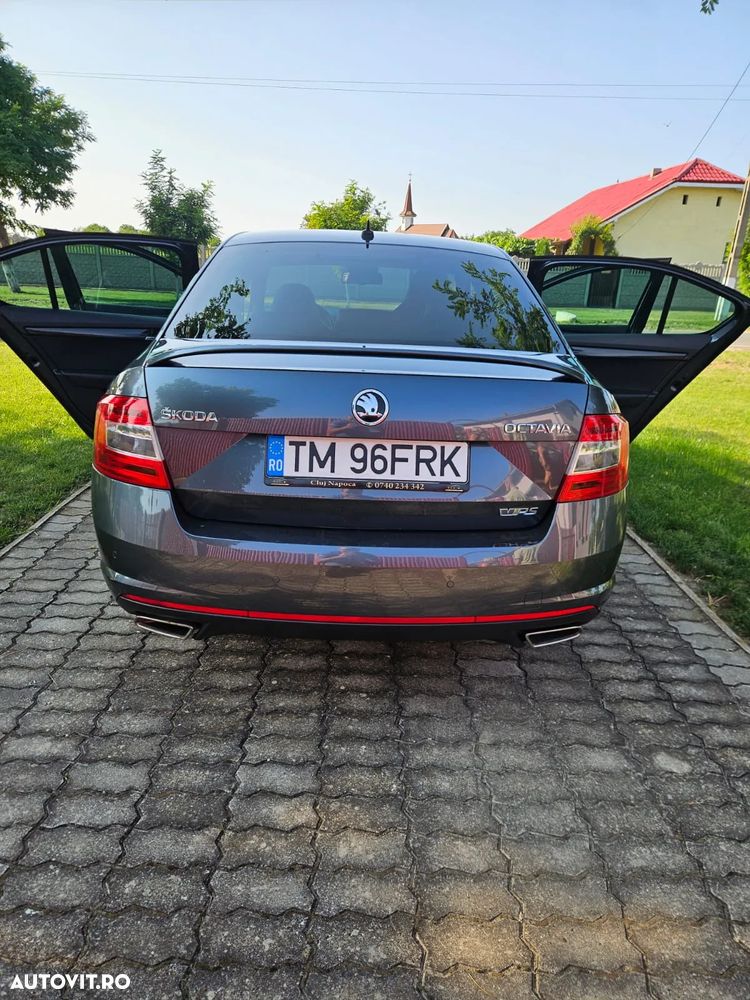 Skoda Octavia 2.0 TDI RS - 5
