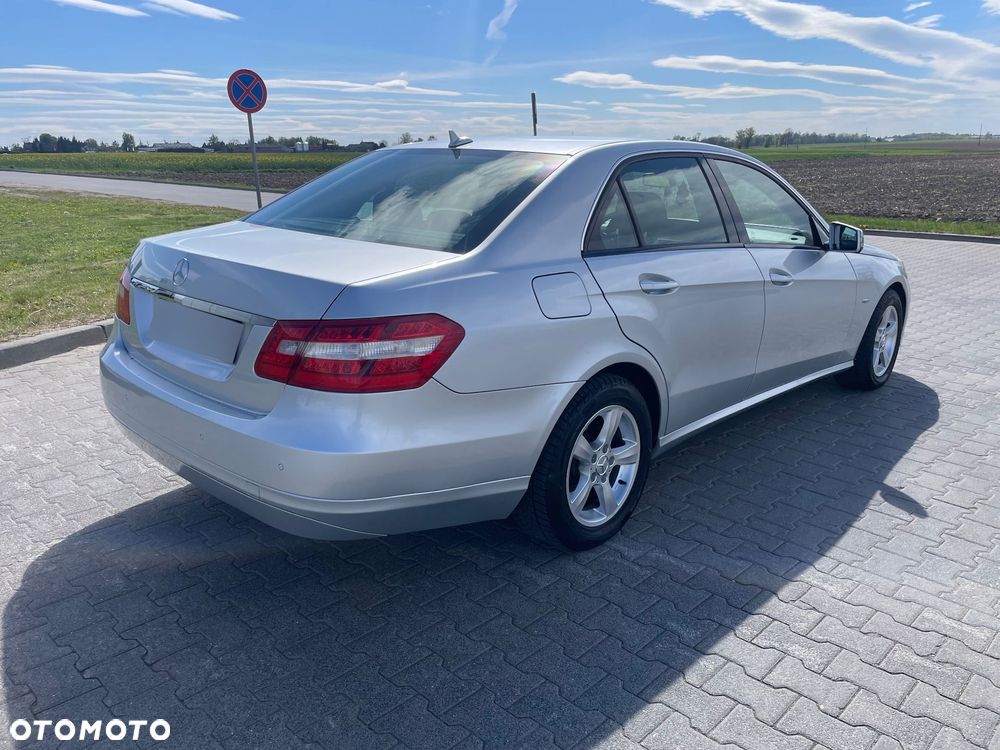 Mercedes-Benz Klasa E - 6
