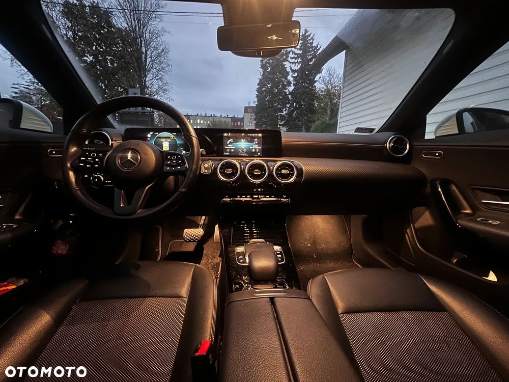 Mercedes-Benz CLA - 6