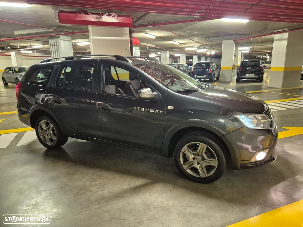 Dacia Logan MCV 0.9 TCe Stepway - 8