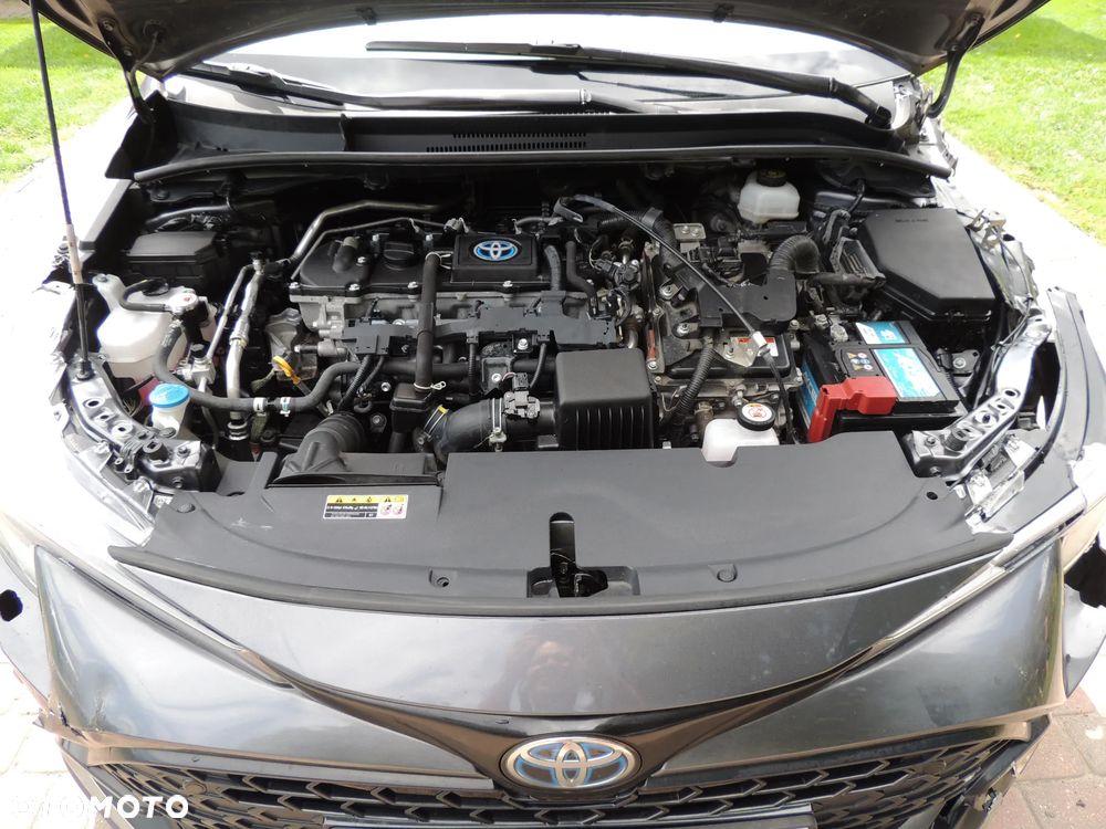 Toyota Corolla 1.8 Hybrid Style - 25