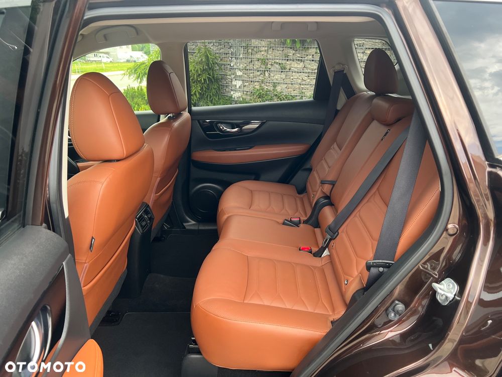 Nissan X-Trail 2.0 dCi ALL-MODE 4x4i Xtronic Tekna - 31