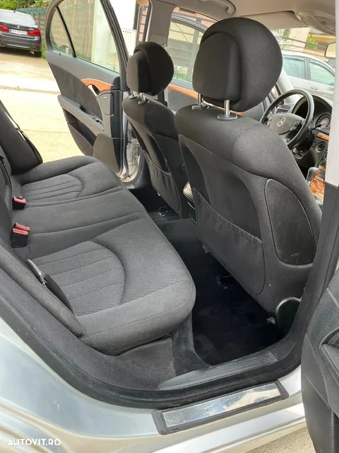Mercedes-Benz E 200 KOMPRESSOR - 7
