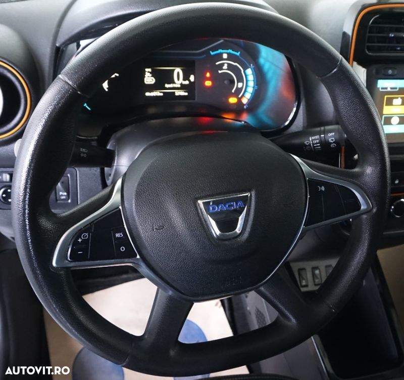 Dacia Spring Expression - 17
