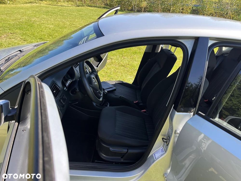 Volkswagen Polo - 5