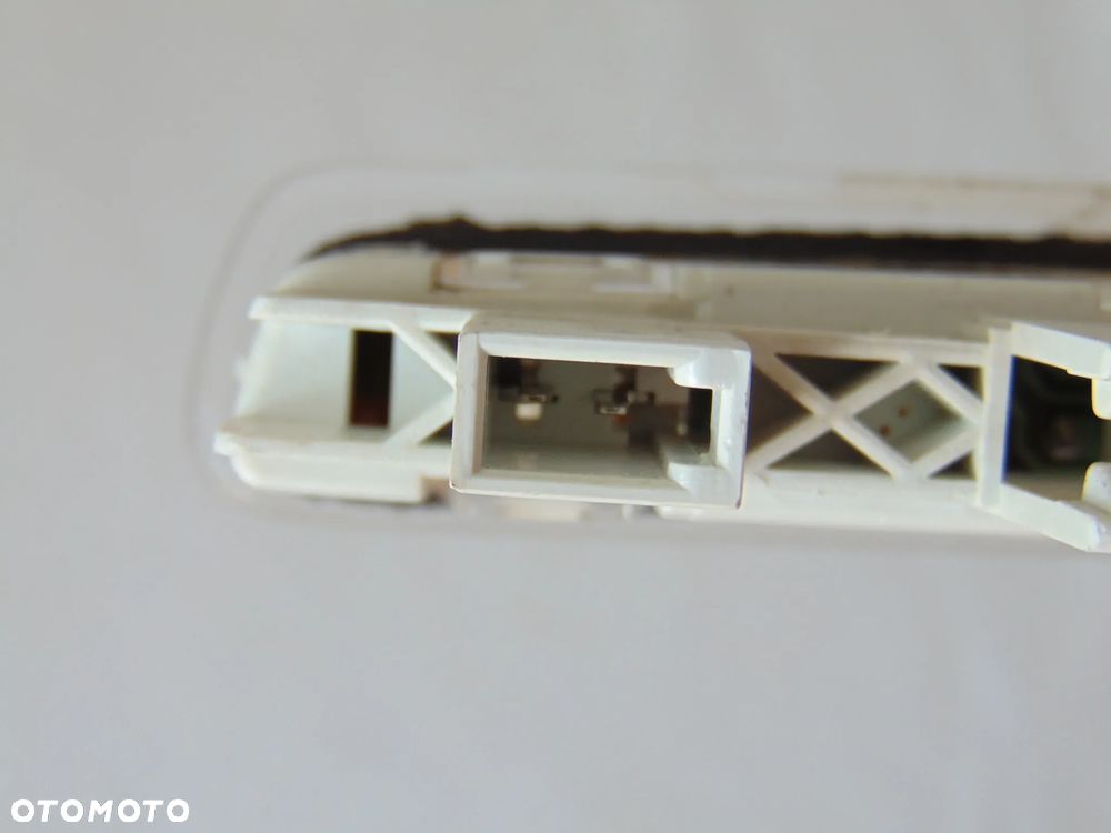 ORYGINAŁ lampa światło stop LED w klapę lampka Opel Vectra C sedan 02-05r - 14