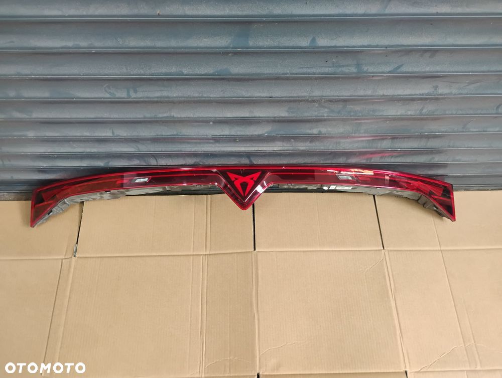 LISTWA LED TYLNA TYŁ BLENDA SEAT CUPRA TERRAMAR KLAPY STOP 578945307a