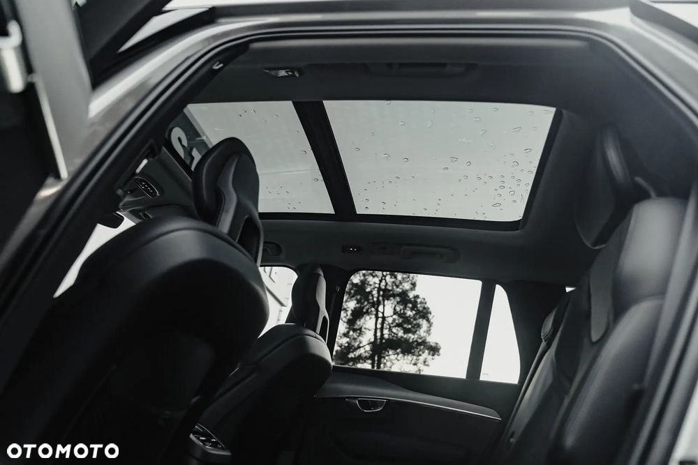 Volvo XC 90 T8 AWD Twin Engine Geartronic RDesign - 26