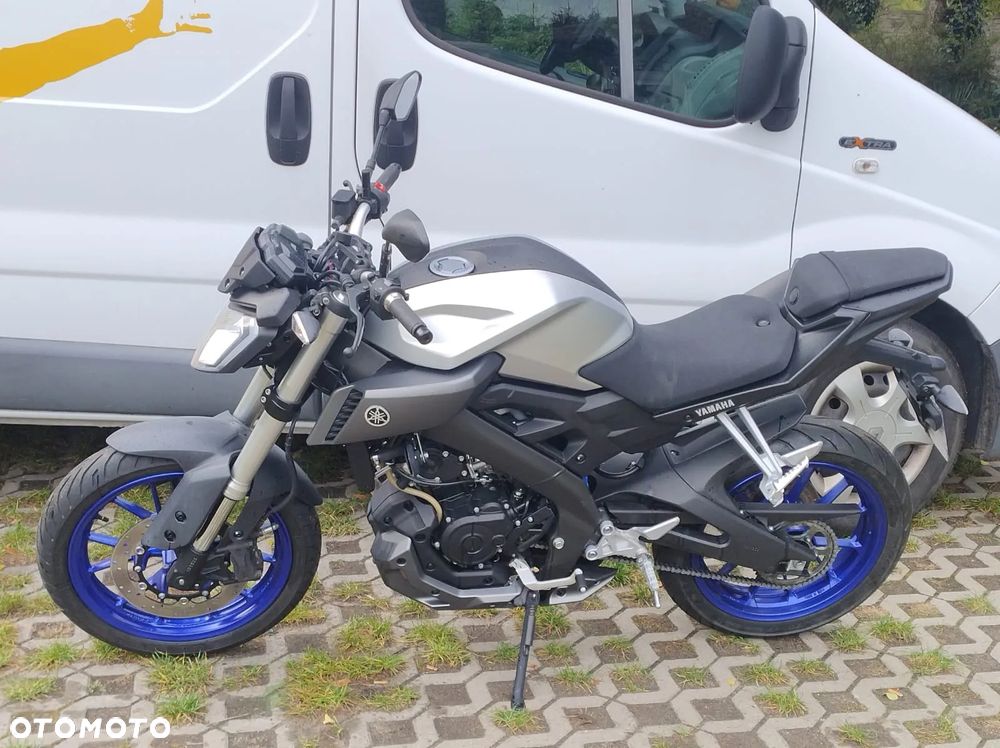 Yamaha MT - 11