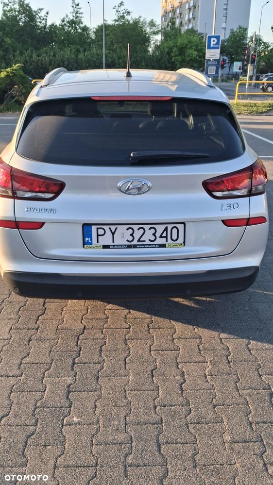 Hyundai i30 1.0 T-GDI GPF Classic + - 4