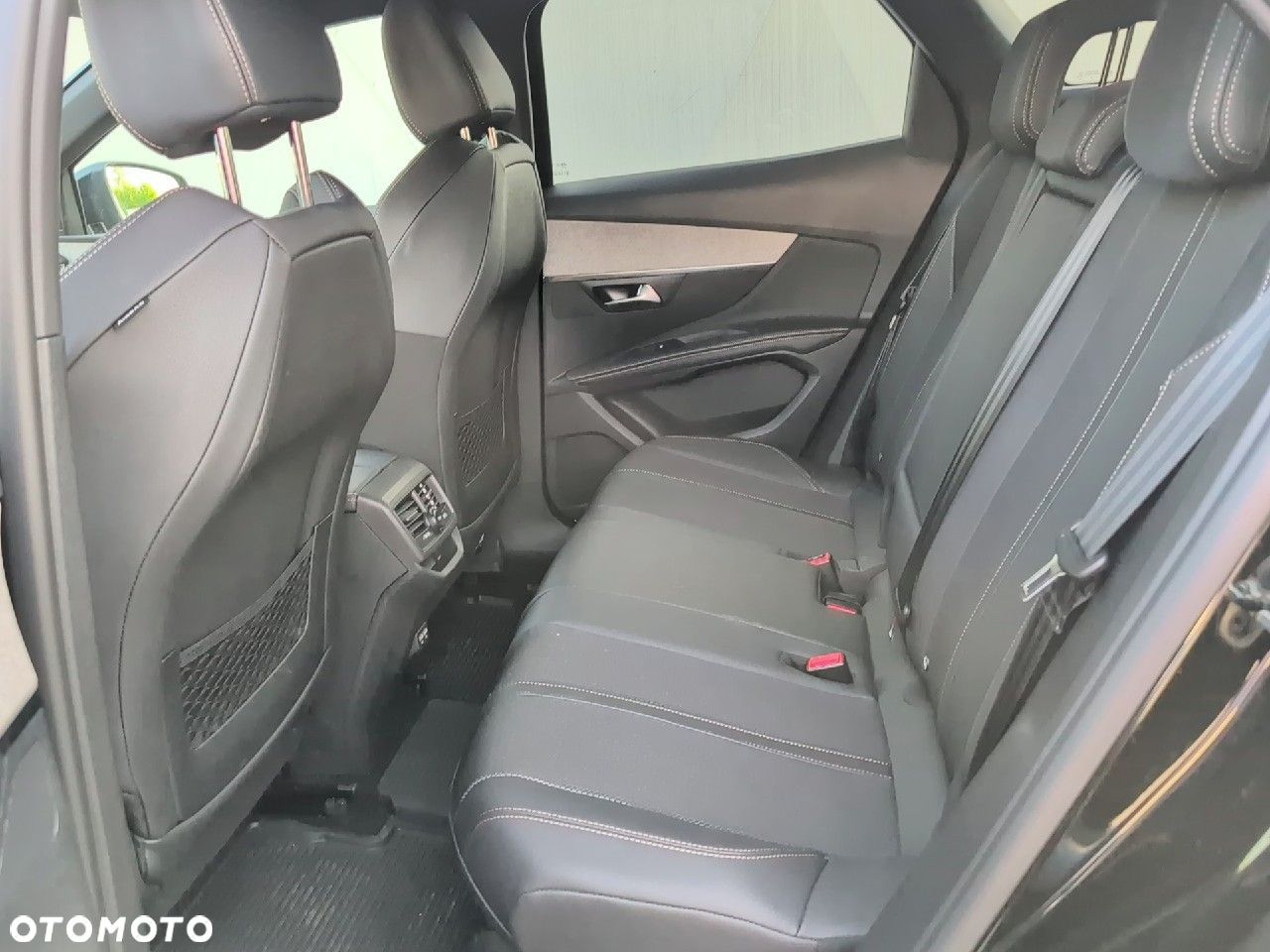 Peugeot 3008 1.2 PureTech GT S&S EAT8 - 10