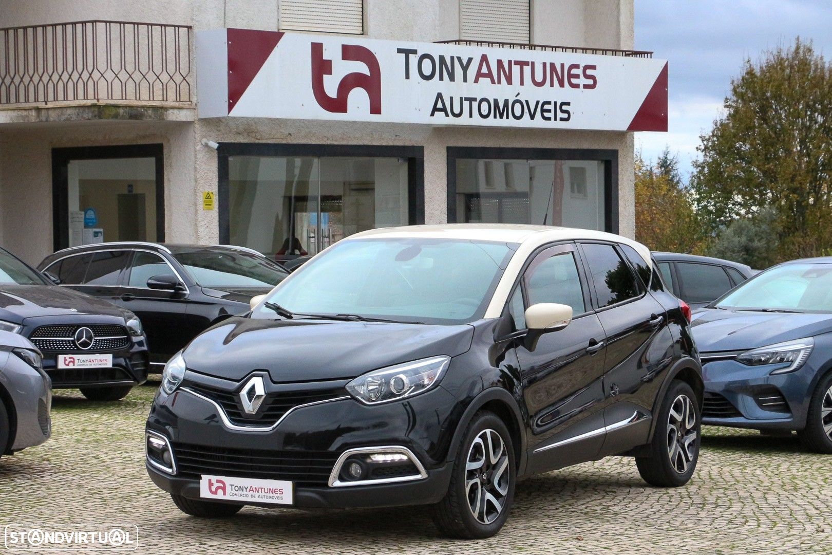 Renault Captur 1.5 dCi Exclusive - 1