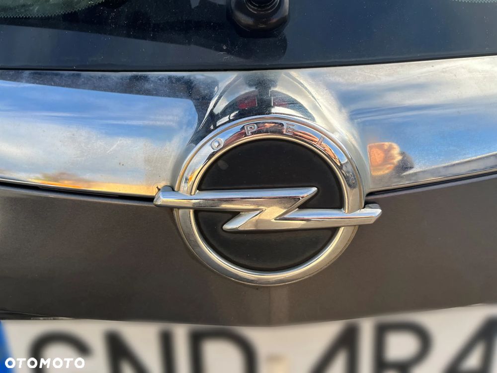 KLAPA BAGAŻNIKA OPEL INSIGNIA A KOMBI 2009 ROK KOD LAKIERU Z177 - 19