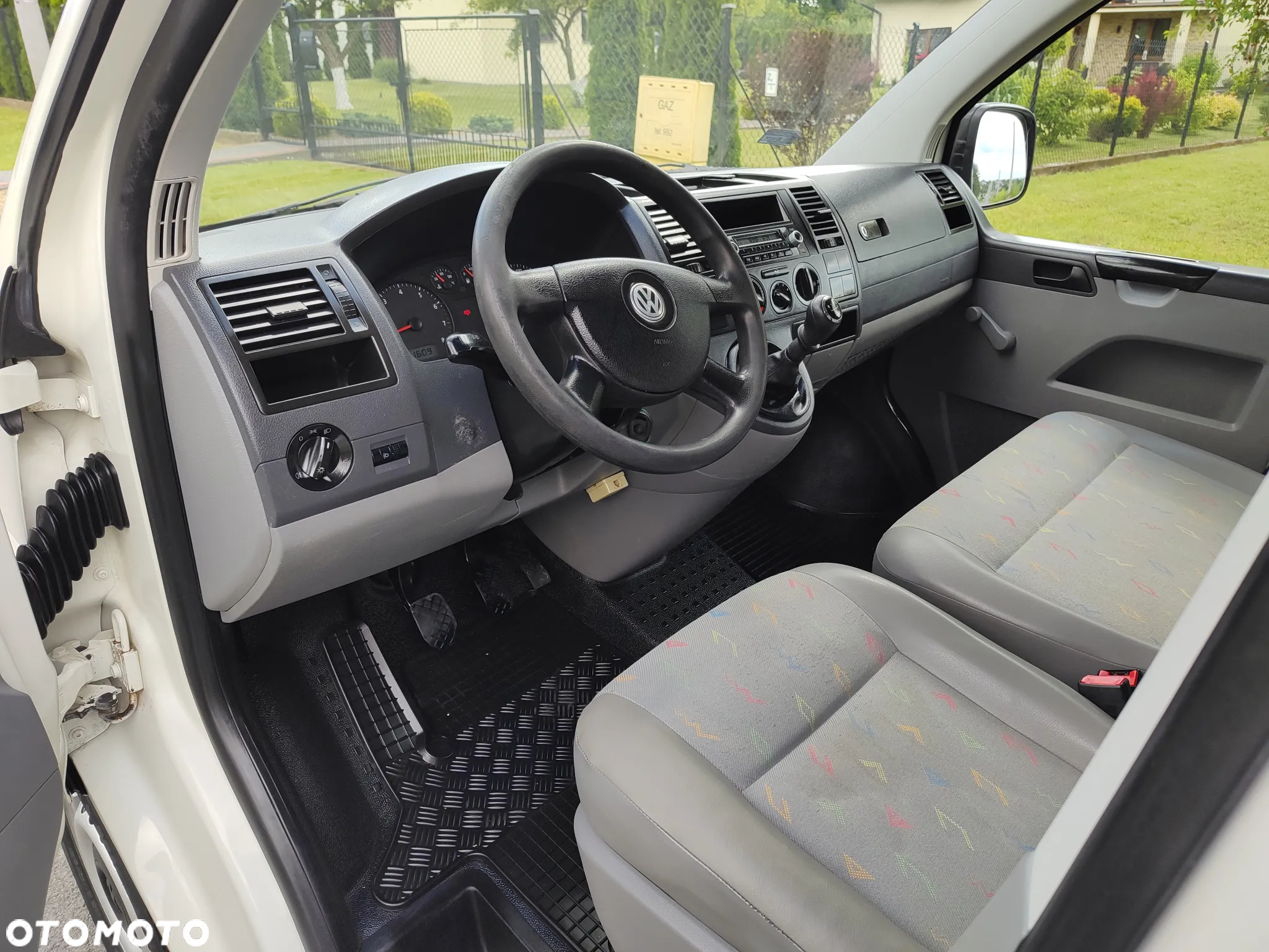 Volkswagen Transporter T5 - 10