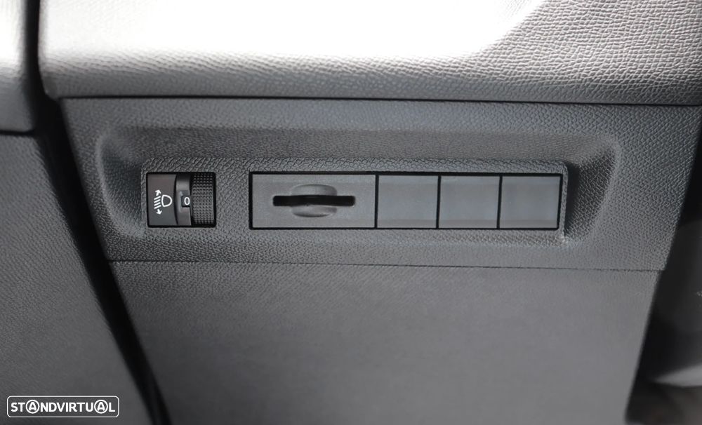 Peugeot 308 SW PureTech 130 EAT8 Active Pack - 31