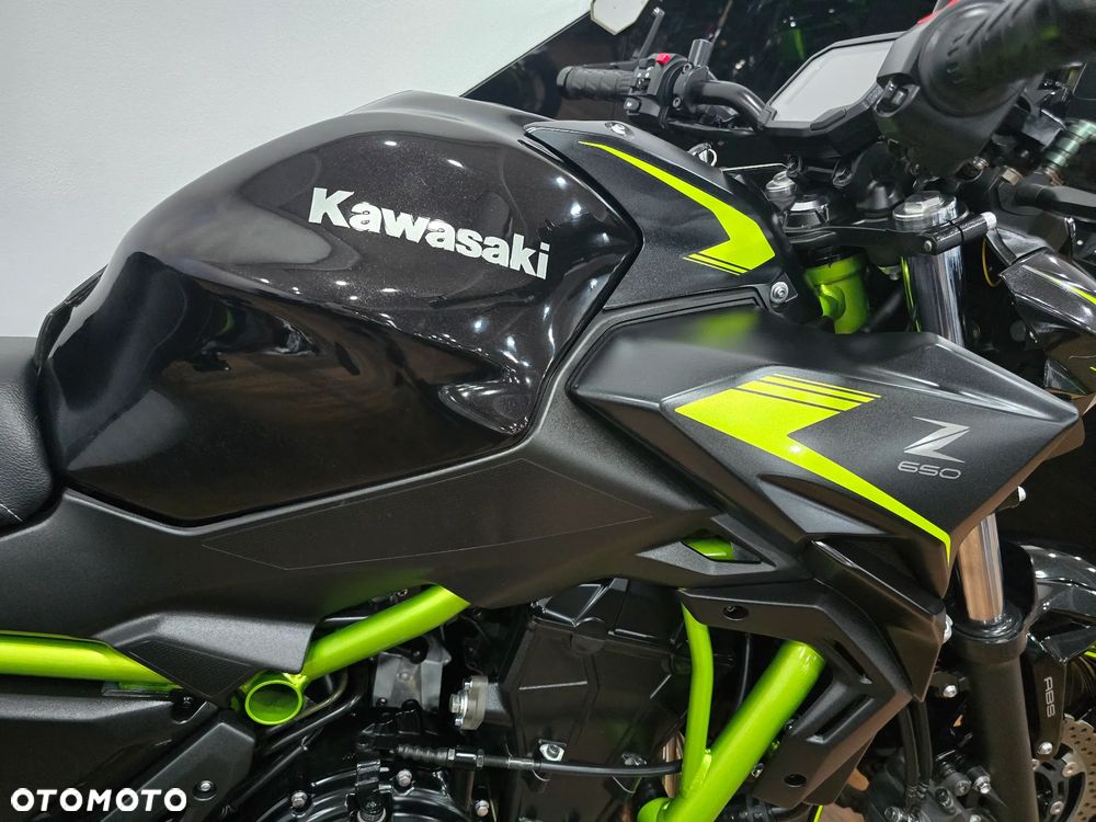 Kawasaki Z 650 - 10