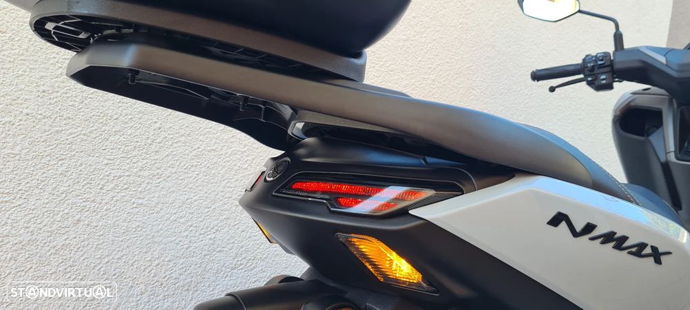 Yamaha NMAX 125 Tech MAX - 17