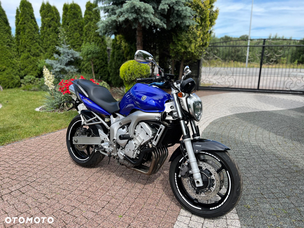 Yamaha FZ6