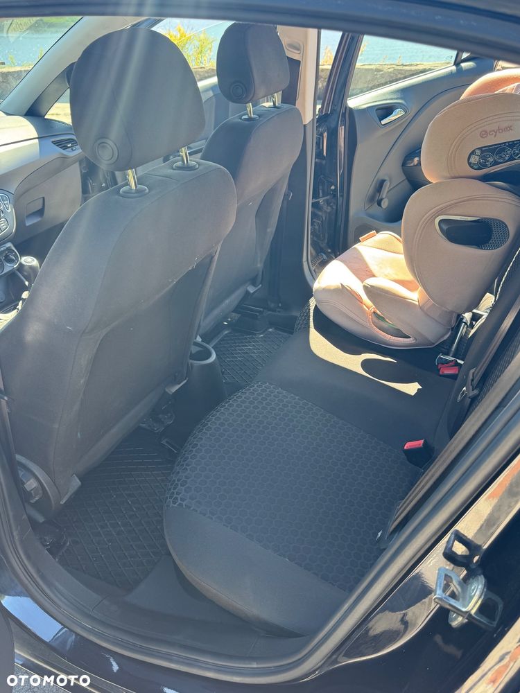 Opel Corsa - 10