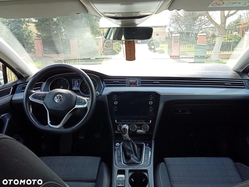 Volkswagen Passat 2.0 TDI EVO Business - 10