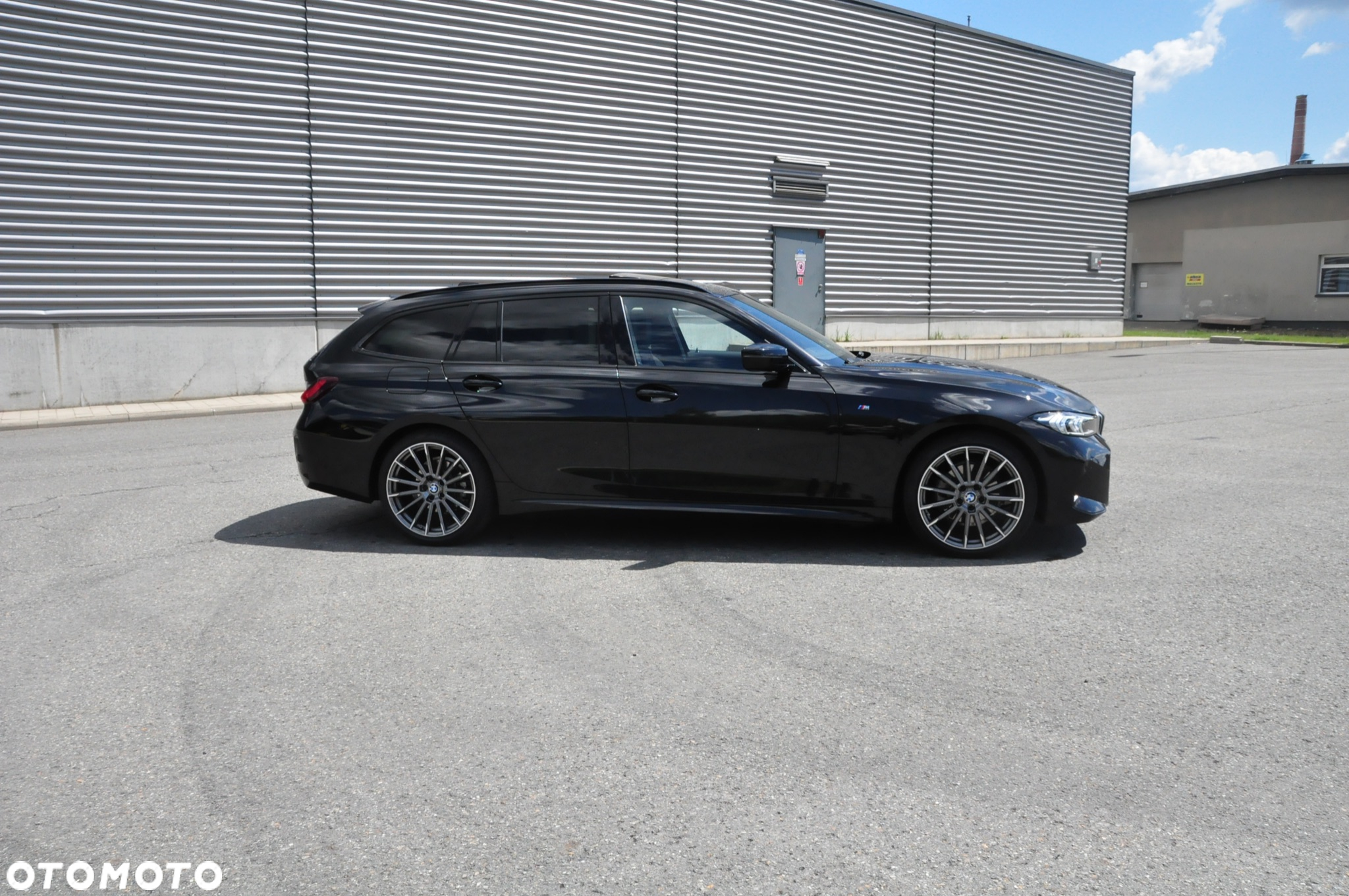 BMW Seria 3 320d Touring xDrive M Sport - 10