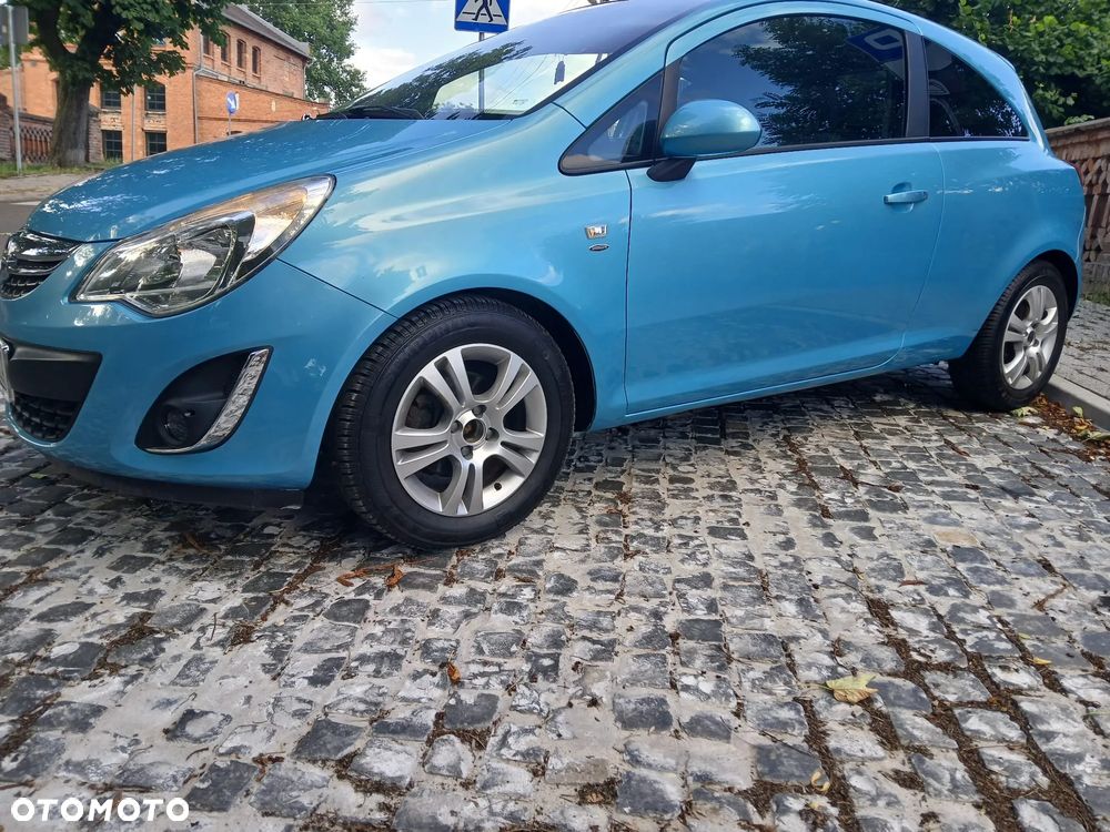 Opel Corsa 1.4 16V Satellite - 13