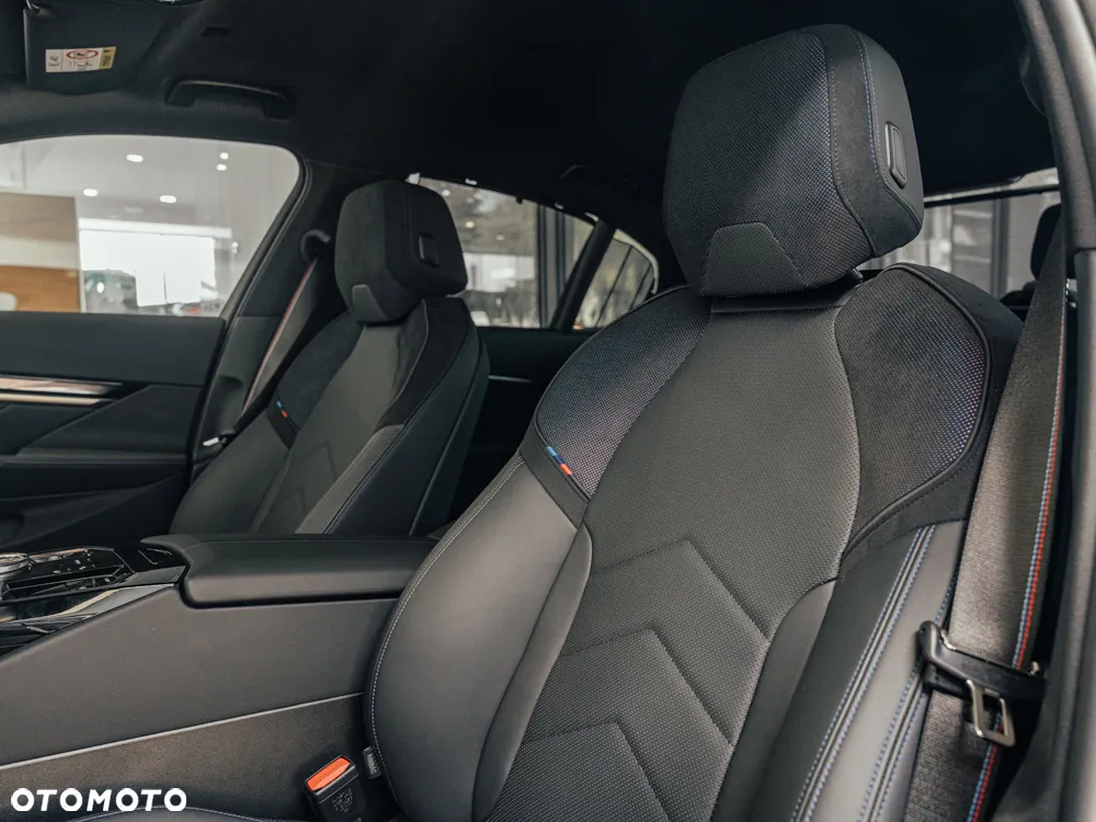 BMW Seria 5 - 13