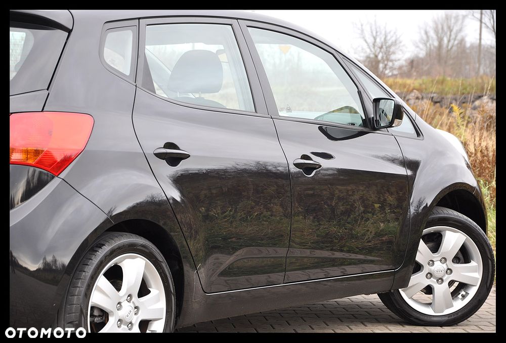 Kia Venga 1.4 CVVT Business Line - 11