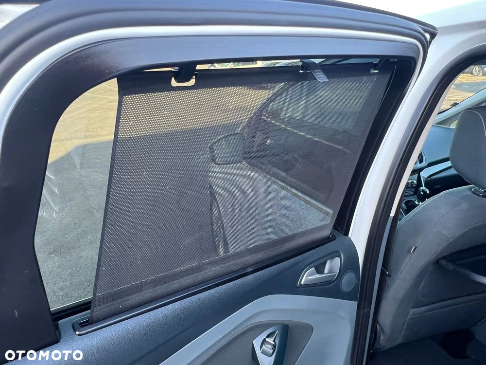 Ford C-MAX 2.0 TDCi Titanium - 26