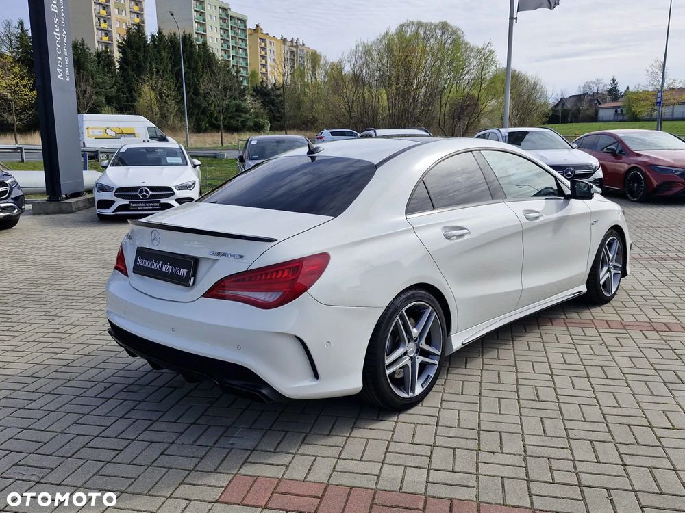 Mercedes-Benz CLA - 5