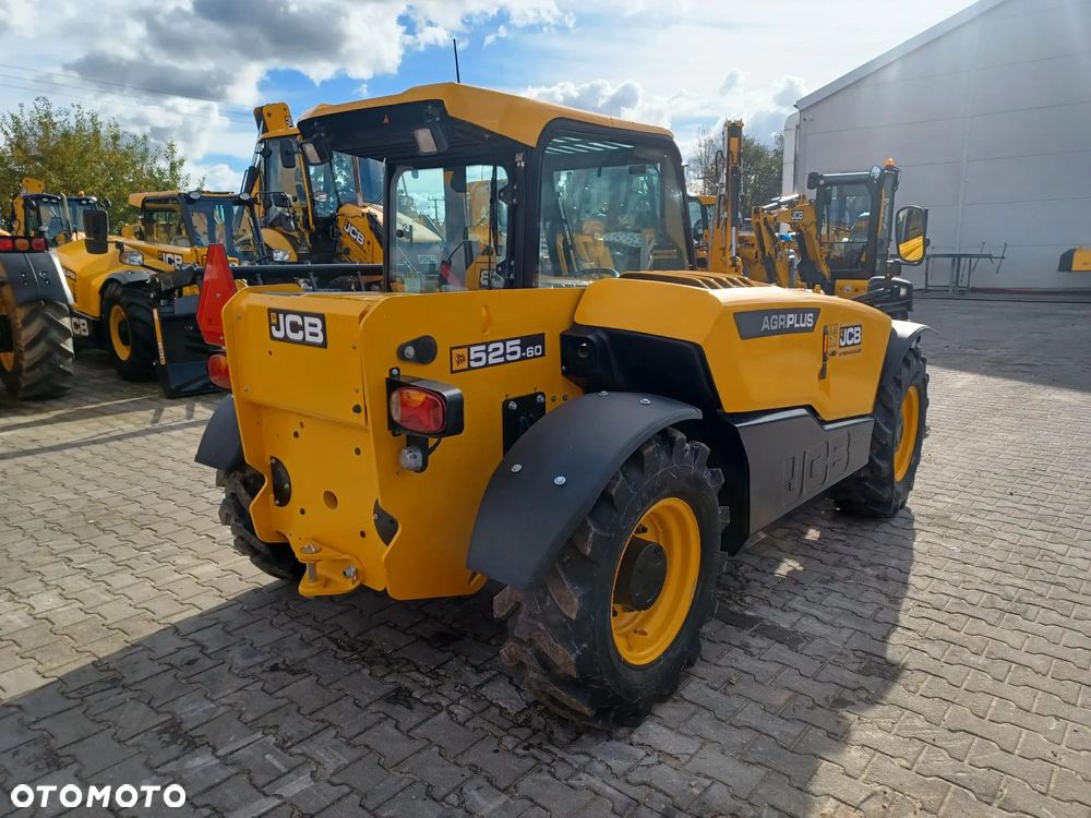 JCB 525-60 Agri Plus - 8