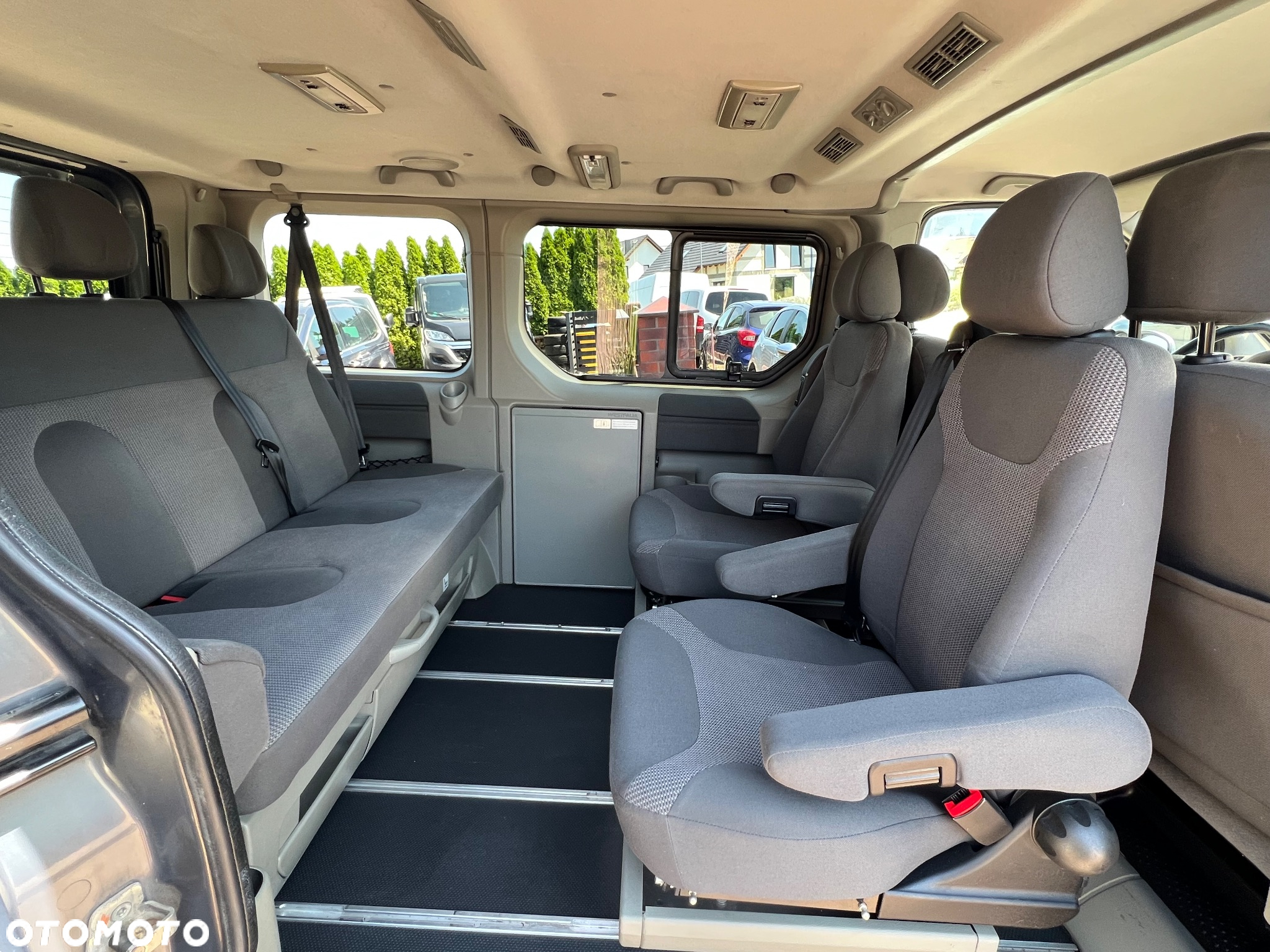 Opel Vivaro 2.0 CDTI L1H1 Life Cosmo - 8