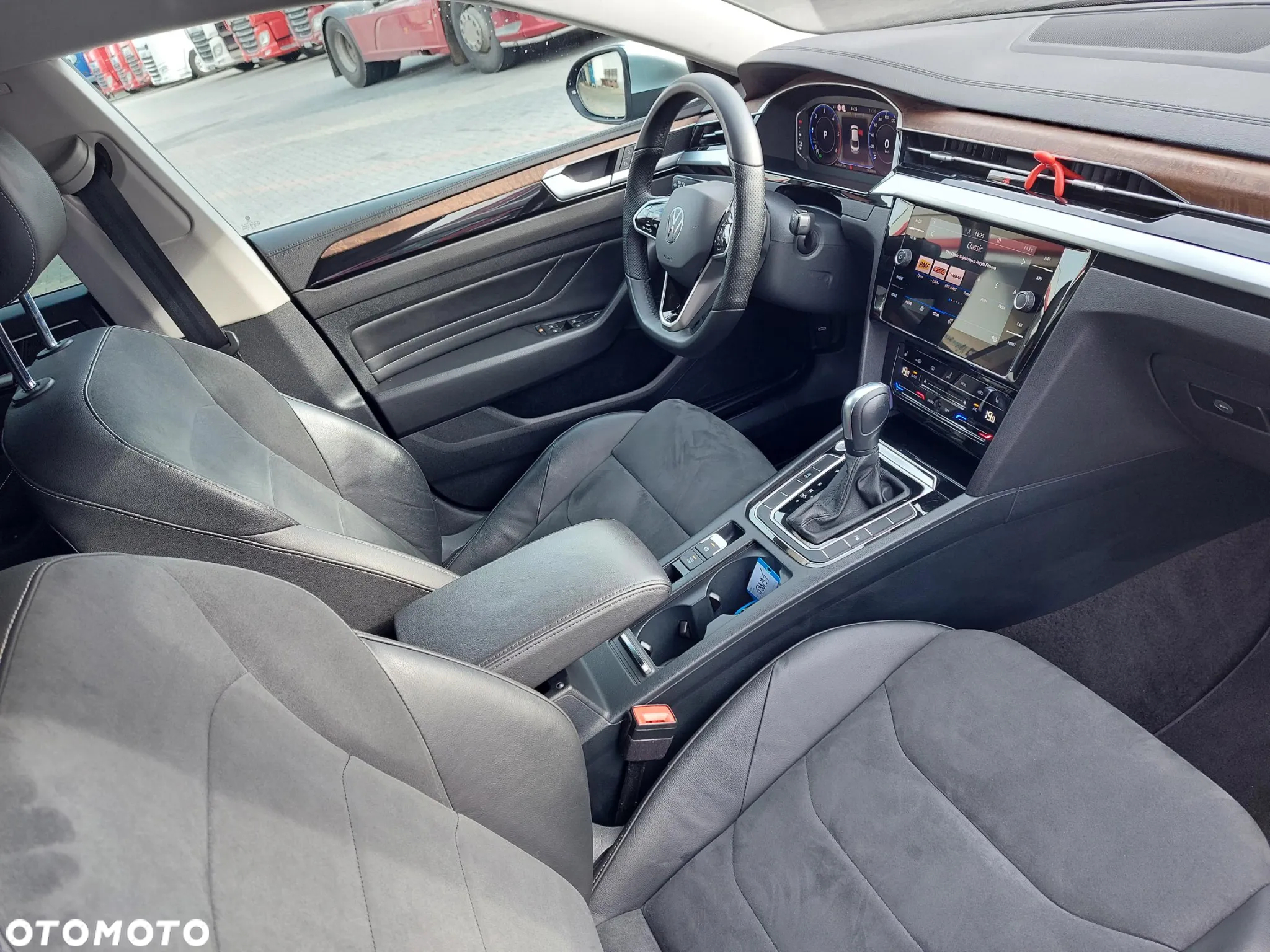 Volkswagen Arteon 2.0 TDI Elegance DSG - 21