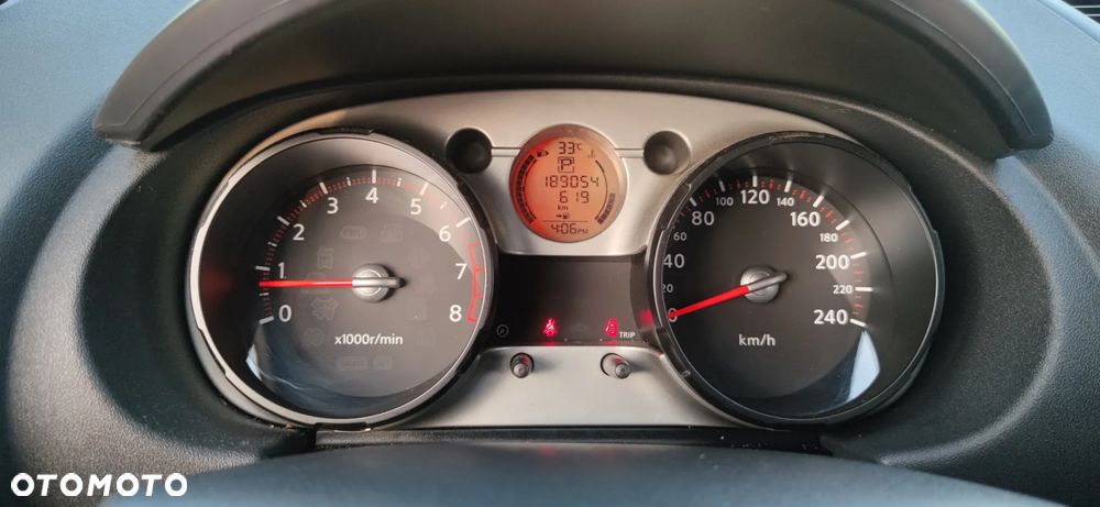 Nissan Qashqai 2.0 Acenta CVT - 6