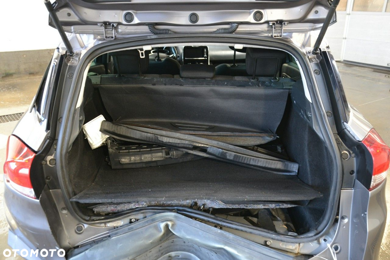 Renault Clio - 11