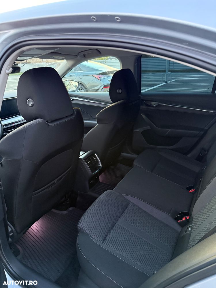 Skoda Octavia - 10