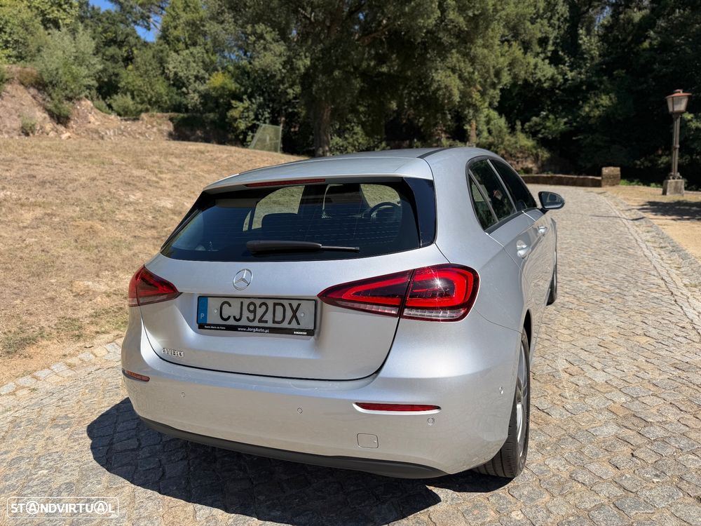 Mercedes-Benz A 180 7G-DCT Progressive - 12